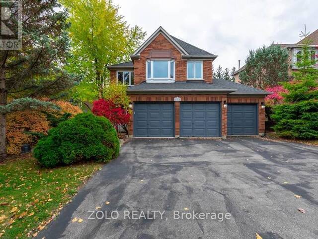 170 WIDDIFIELD AVENUE Newmarket  Ontario