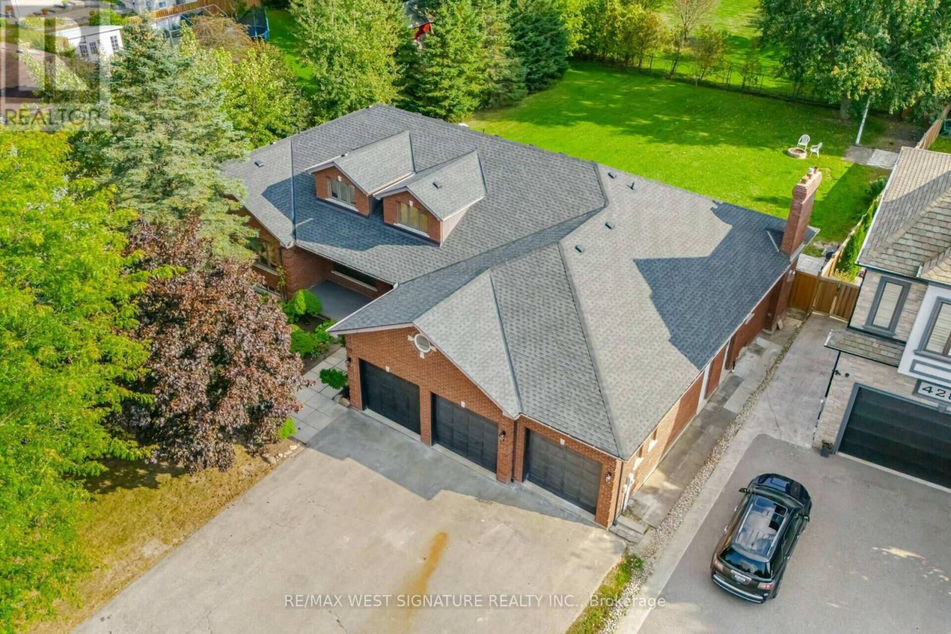 4279 LLOYDTOWN- AURORA ROAD King 