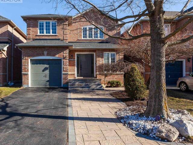 2064 GOLDEN ORCHARD TRAIL Oakville Ontario