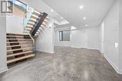 527 TAPLOW CRESCENT Oakville