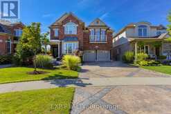 261 MONTREAL CIRCLE Hamilton