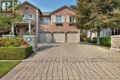 52 BERKINDALE DRIVE Toronto