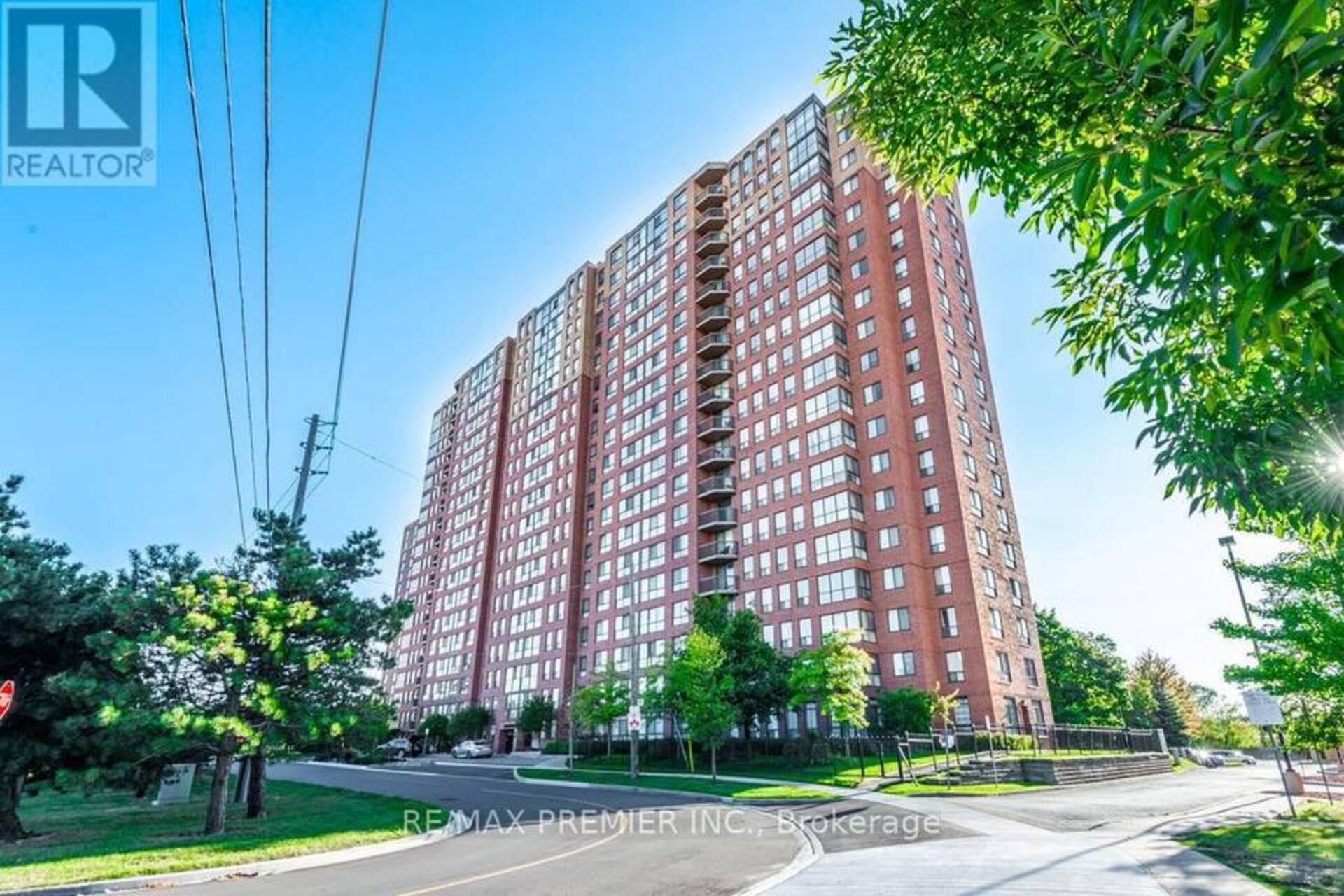 1114 - 330 MCCOWAN ROAD Toronto