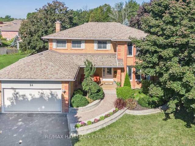 24 DYER BOULEVARD Barrie Ontario