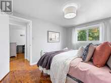 35 HEPWORTH DRIVE Toronto