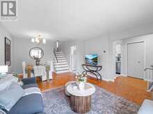 35 HEPWORTH DRIVE Toronto