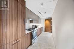 501 - 285 AVENUE ROAD Toronto