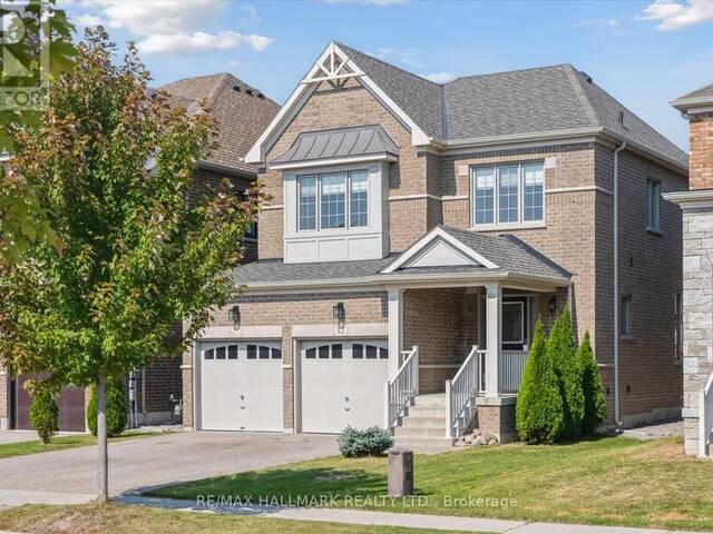 12 DEER PASS ROAD East Gwillimbury Ontario