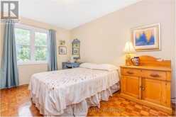 742 MOONEY'S BAY PLACE Ottawa 