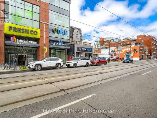 1 - 450 BATHURST STREET Toronto Ontario