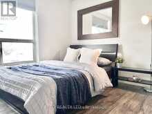 1 - 450 BATHURST STREET Toronto