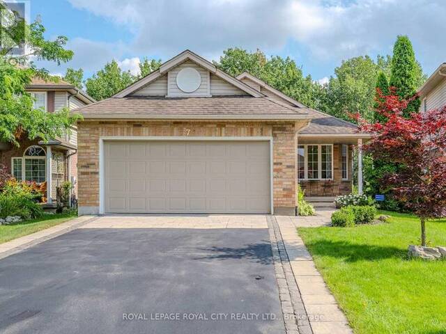 7 WHITETAIL COURT Guelph  Ontario