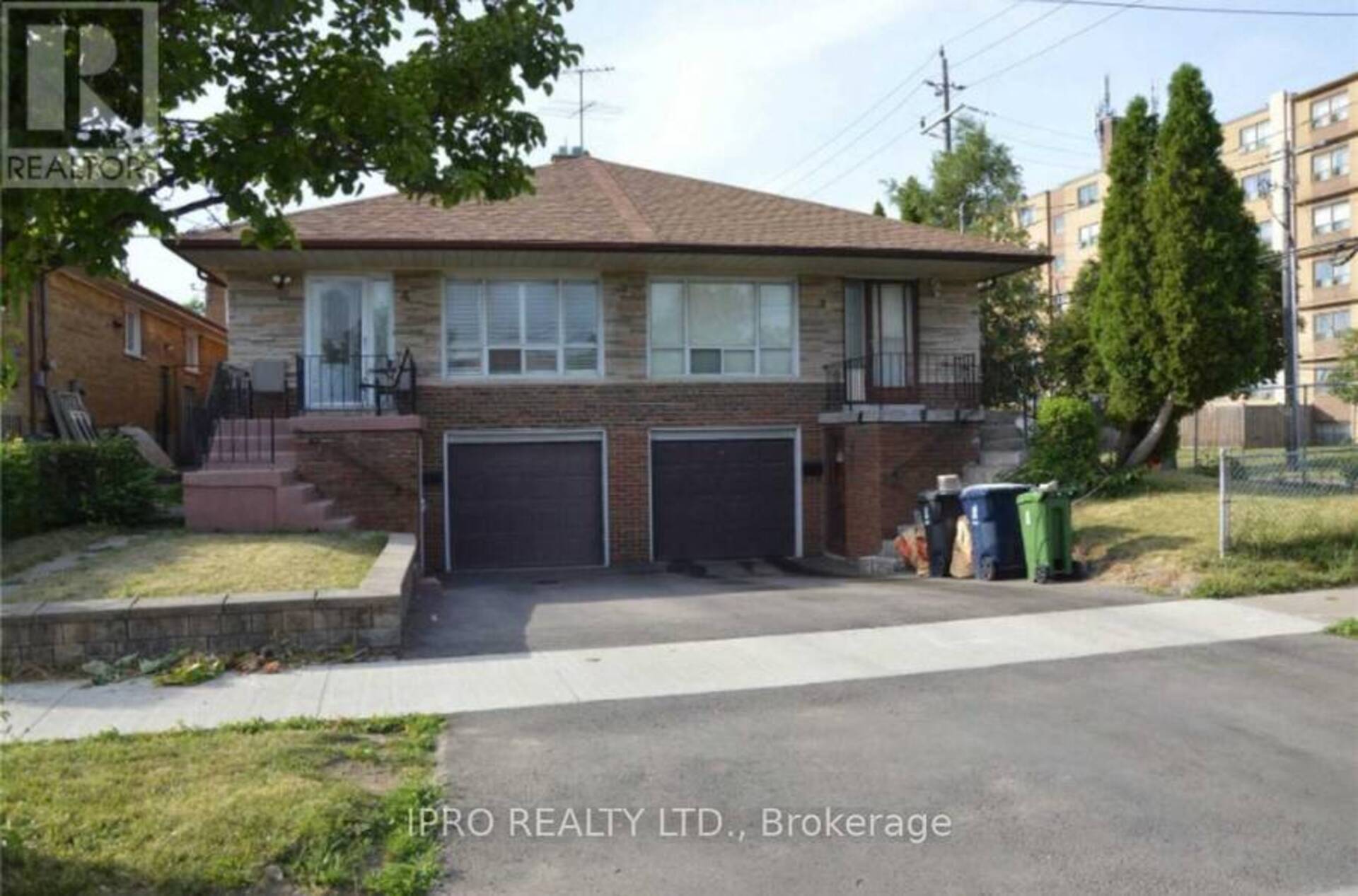 4 LOCKINGTON COURT Toronto