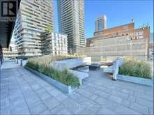 2102 - 8 EGLINTON AVENUE E Toronto