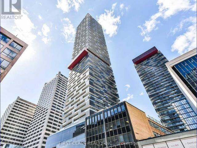 2102 - 8 EGLINTON AVENUE E Toronto Ontario