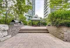 2307 - 3939 DUKE OF YORK BOULEVARD Mississauga 