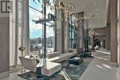 422 - 30 INN ON THE PARK DRIVE Toronto