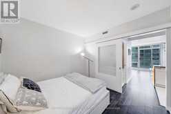 805 - 10 NAVY WHARF COURT Toronto