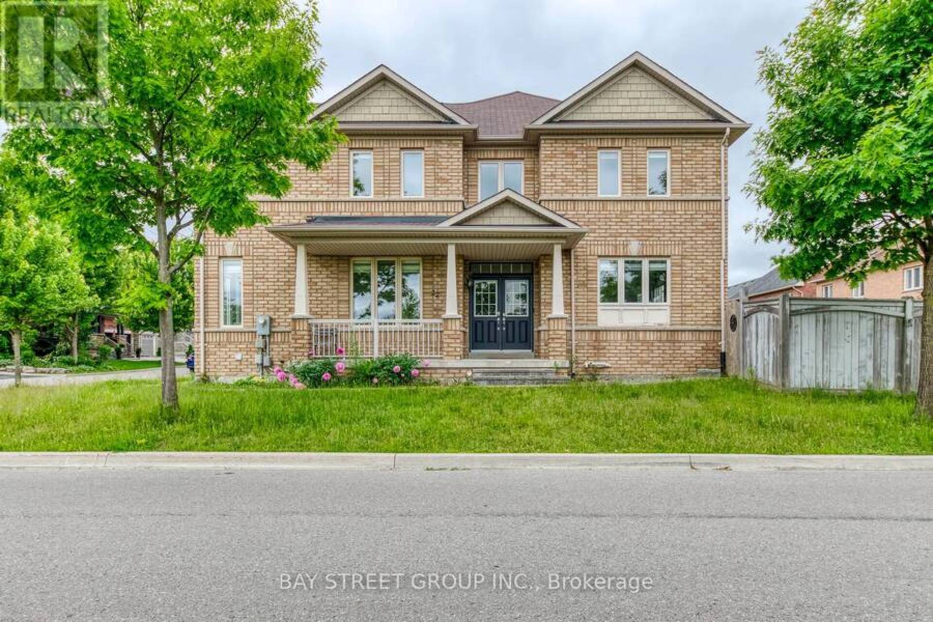 22 DAIRY AVENUE Richmond Hill 