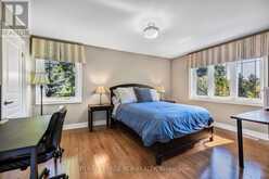 56 SANDBANKS DRIVE Richmond Hill 