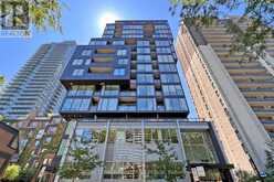 910 - 17 DUNDONALD STREET Toronto