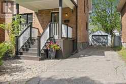 554 MARY STREET N Oshawa 