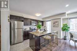 216 - 10 DUNSHEATH WAY Markham 