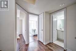 216 - 10 DUNSHEATH WAY Markham 