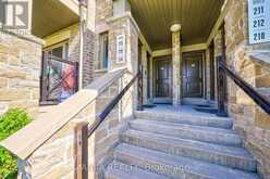 216 - 10 DUNSHEATH WAY Markham 