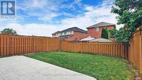 18 SUNNY GLEN CRESCENT Brampton