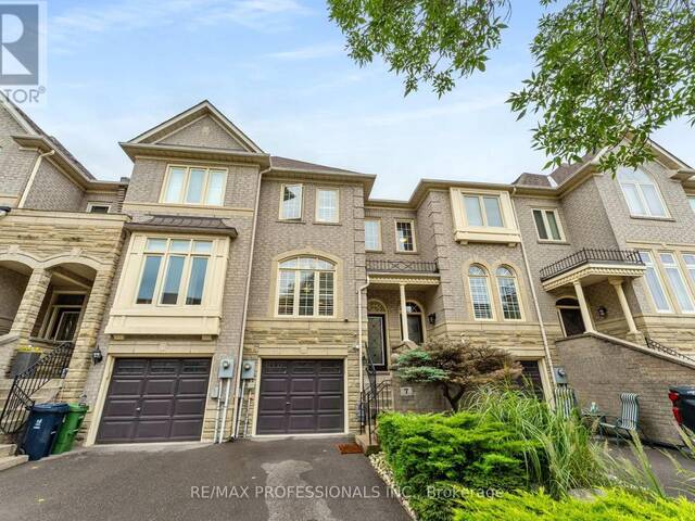 7 GREYSTONE COURT Toronto Ontario