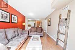 208 - 19 NORTHERN HEIGHTS DRIVE Richmond Hill 