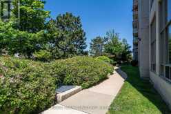 516 - 9 NORTHERN HEIGHTS DRIVE Richmond Hill