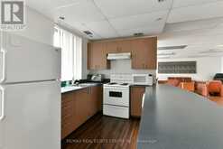 1002 - 145 HILLCREST AVENUE Mississauga 