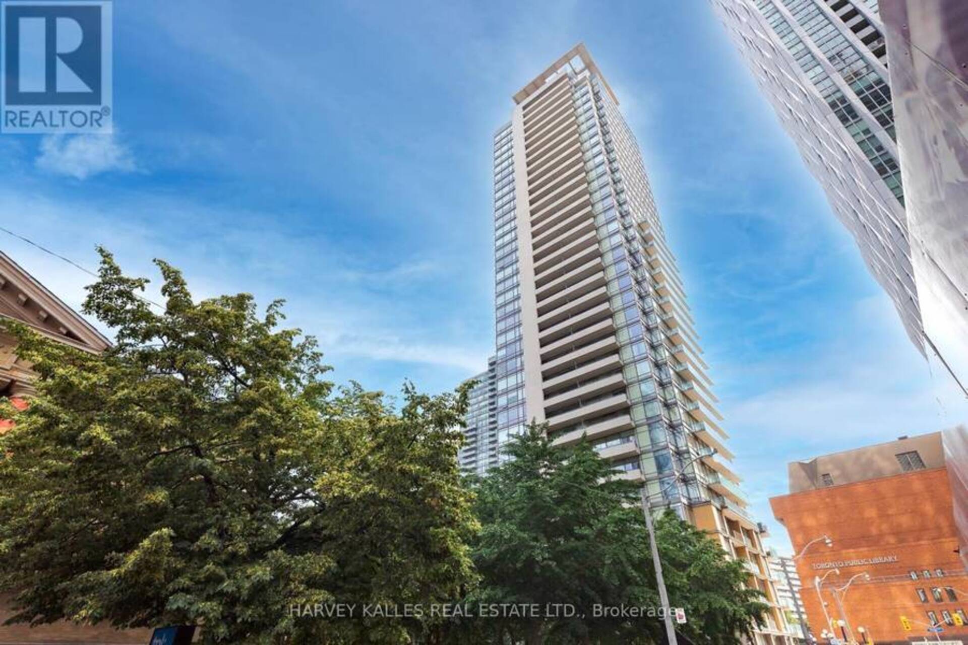 2403 - 18 YORKVILLE AVENUE Toronto