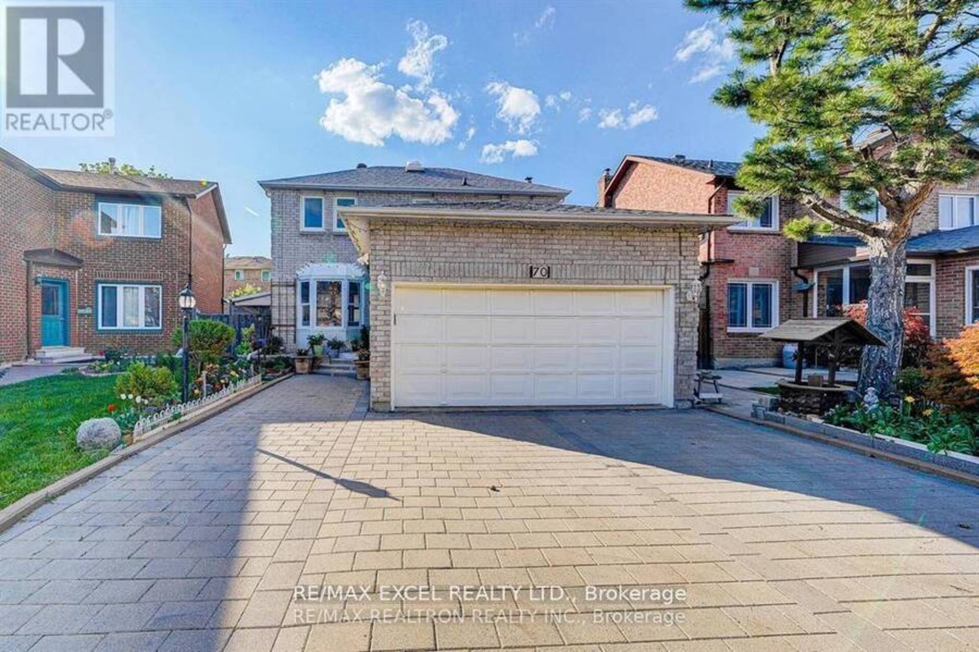 UPPER - 70 WELDRICK ROAD E Richmond Hill 