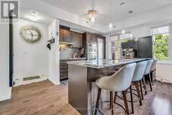 202 - 9589 KEELE STREET Vaughan 