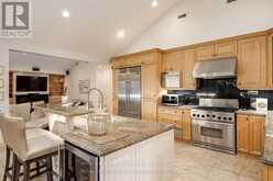 406 THE KINGSWAY Toronto