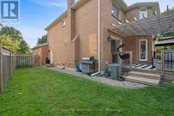 822 ROYAL ORCHARD DRIVE Oshawa 