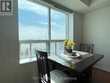 706 - 23 ONEIDA CRESCENT Richmond Hill 