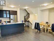 18 - 181 PARKTREE 3RD FLOOR MASTER DRIVE Vaughan 