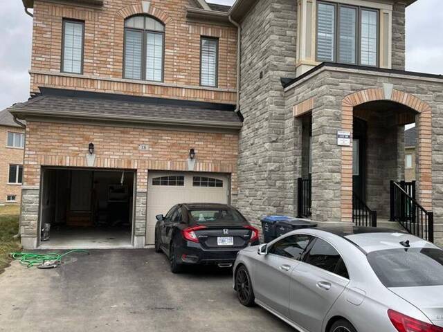 18 BACHELOR STREET W Brampton  Ontario