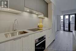 610 - 123 PORTLAND STREET S Toronto