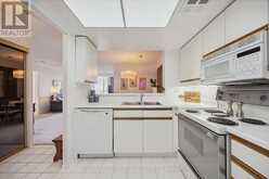 912 - 22 CLARISSA DRIVE Richmond Hill 