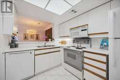 912 - 22 CLARISSA DRIVE Richmond Hill 