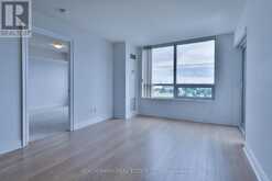 572 - 23 COX BOULEVARD Markham 