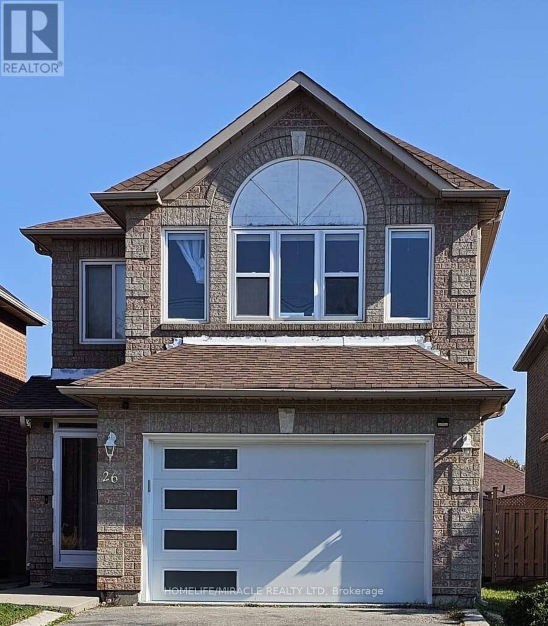 26 FAIRBANK COURT Brampton