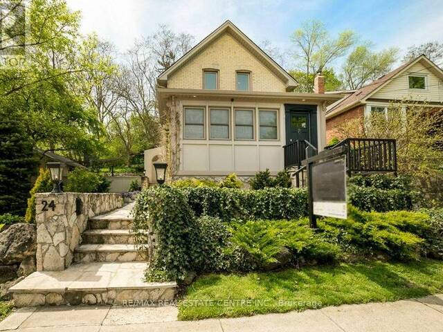 24 RAMORE STREET Cambridge Ontario