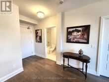 325 - 7 BOND CRESCENT Richmond Hill