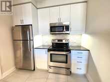 325 - 7 BOND CRESCENT Richmond Hill 